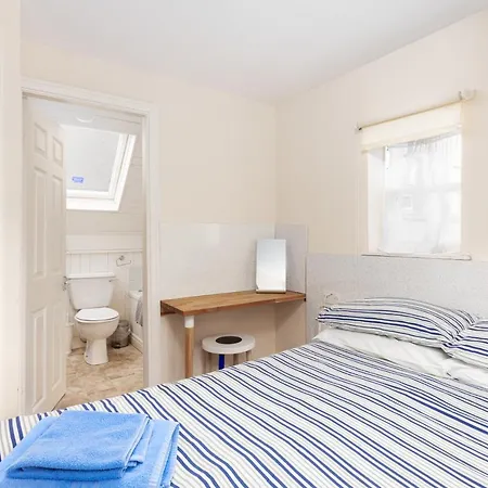 Bluegrass - Free Parking