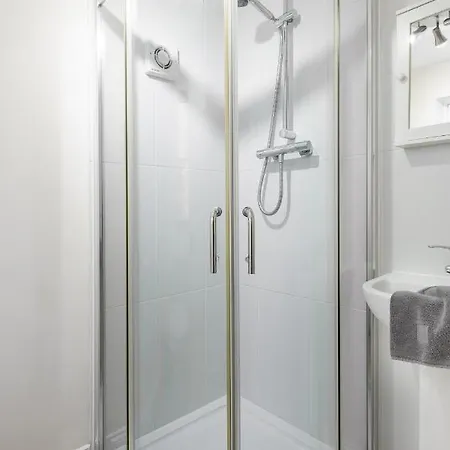 Bluegrass - Free Parking