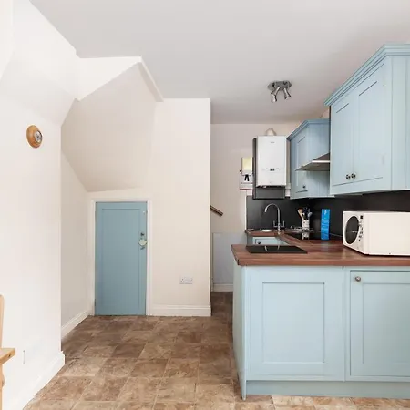 Bluegrass - Free Parking *