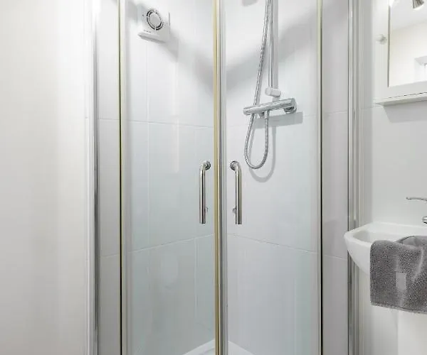 Bluegrass - Free Parking